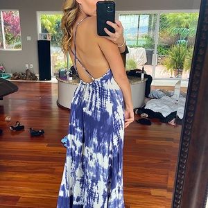 Billabong white & blue maxi dress small